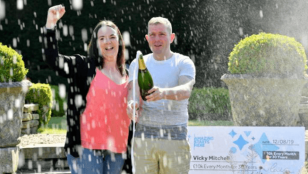 Online Lottery Player Wins £10k Every Month For 30 Years